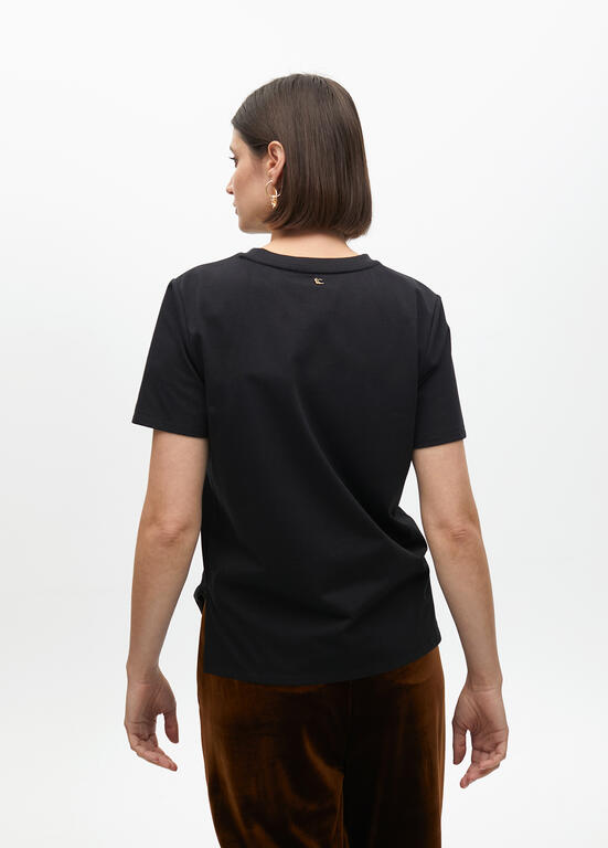 Rhinestone tiger T-shirt