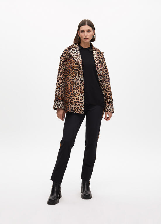 Short animal print trench-style three-quarter-length jacket with belt