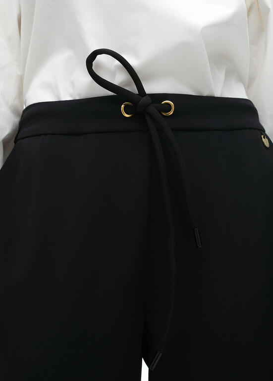 Jogging trousers with drawstring detail