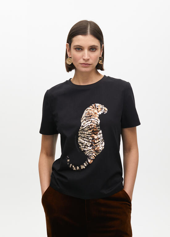 Rhinestone tiger T-shirt
